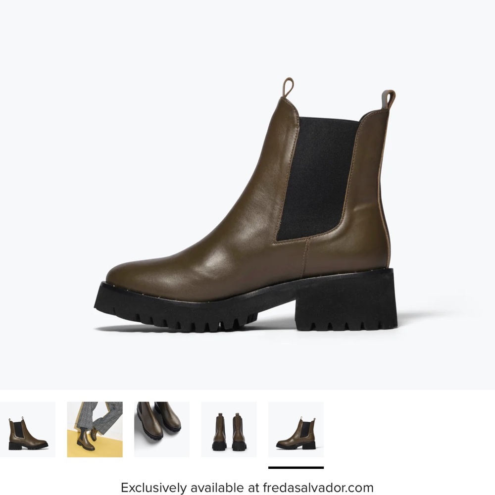 Freda Salvador Brooke Rain Resistant Boots in Brown Size 8